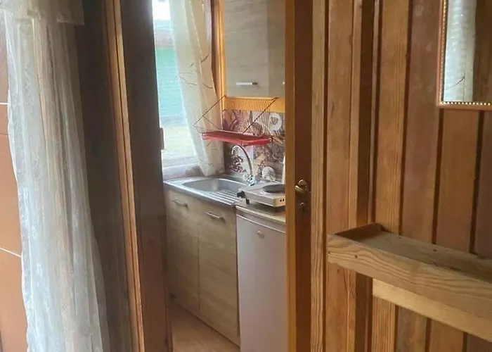 Szumi 펜션 므르제지노