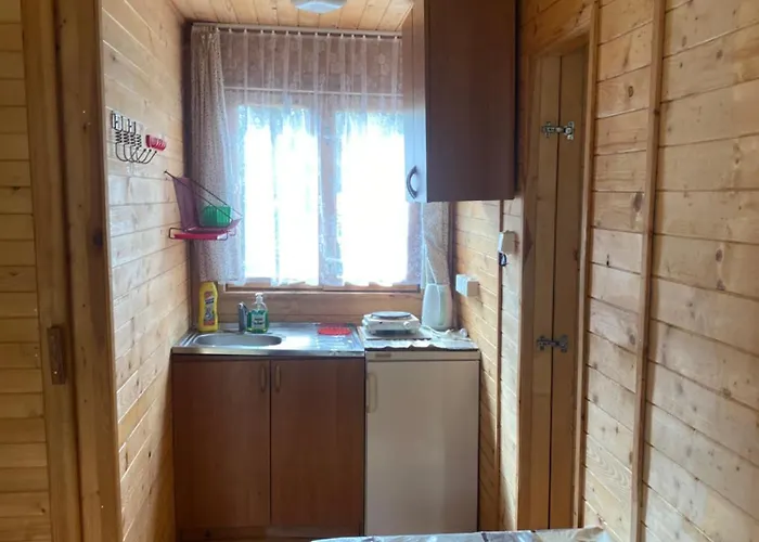 Szumi 펜션 므르제지노