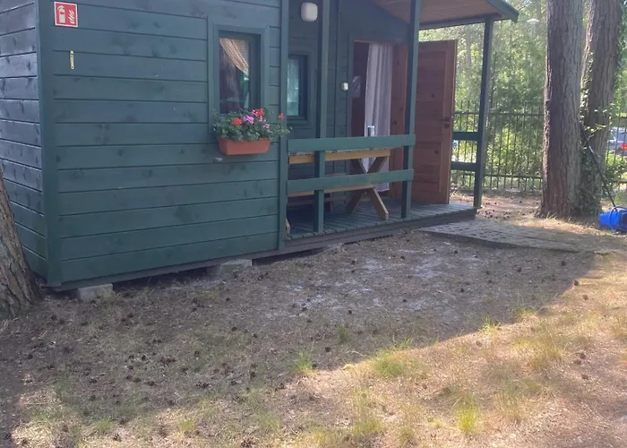 펜션 Szumi 므르제지노